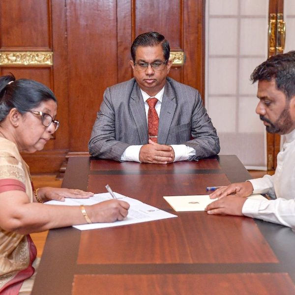 වැඩබලන අගවිනිසුරු මූර්දු ප්‍රනාන්දු