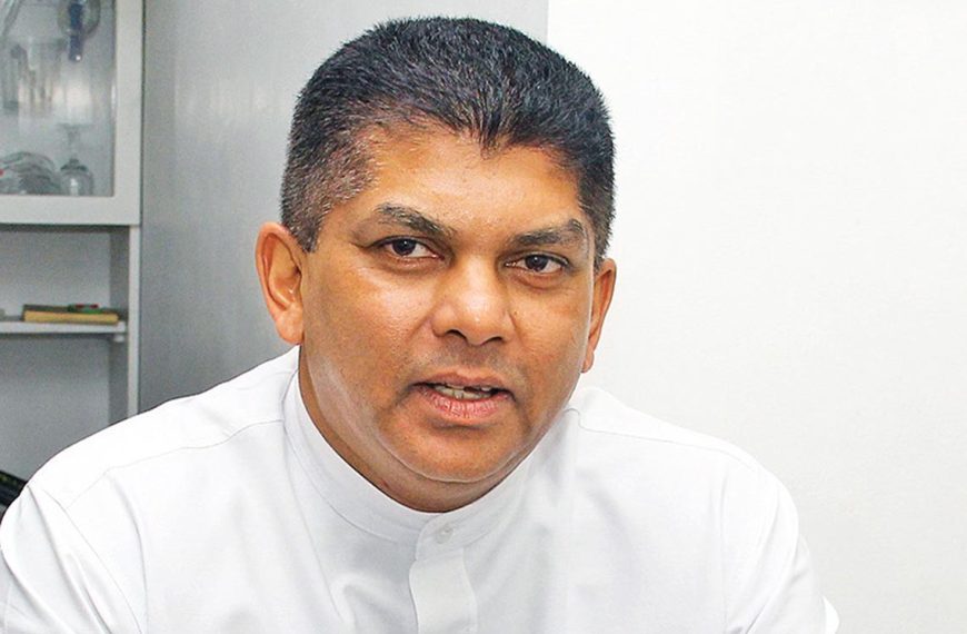 ලොහාන් රත්වත්තේ ජිවිතයට සමු දෙයි.