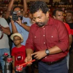 ජ වි පෙ සමාජිකයන් හිතවතුන්…