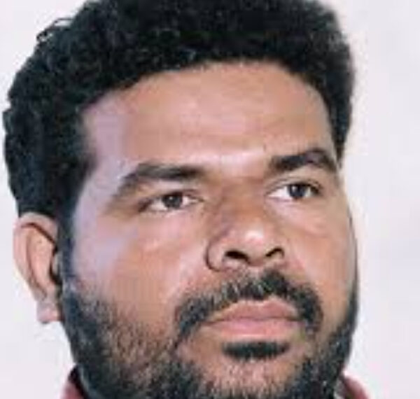 ගොවියාට සහන සලසමින් රජය මැදි­හත්වී පොහොර මිටිය 10,200කට දෙනවා